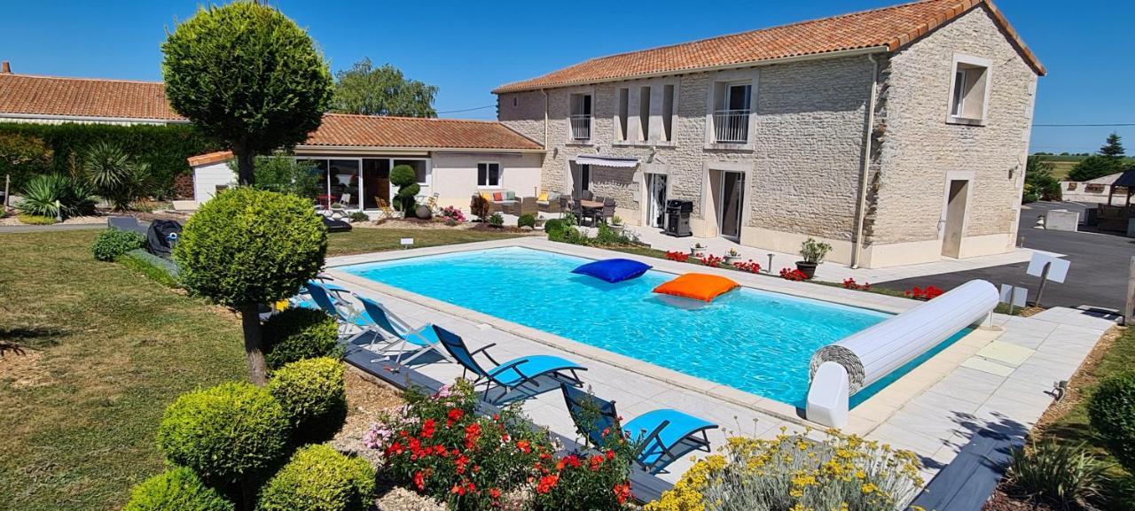 A La Gloriette Bed & Breakfast Neuville-du-Poitou Dış mekan fotoğraf
