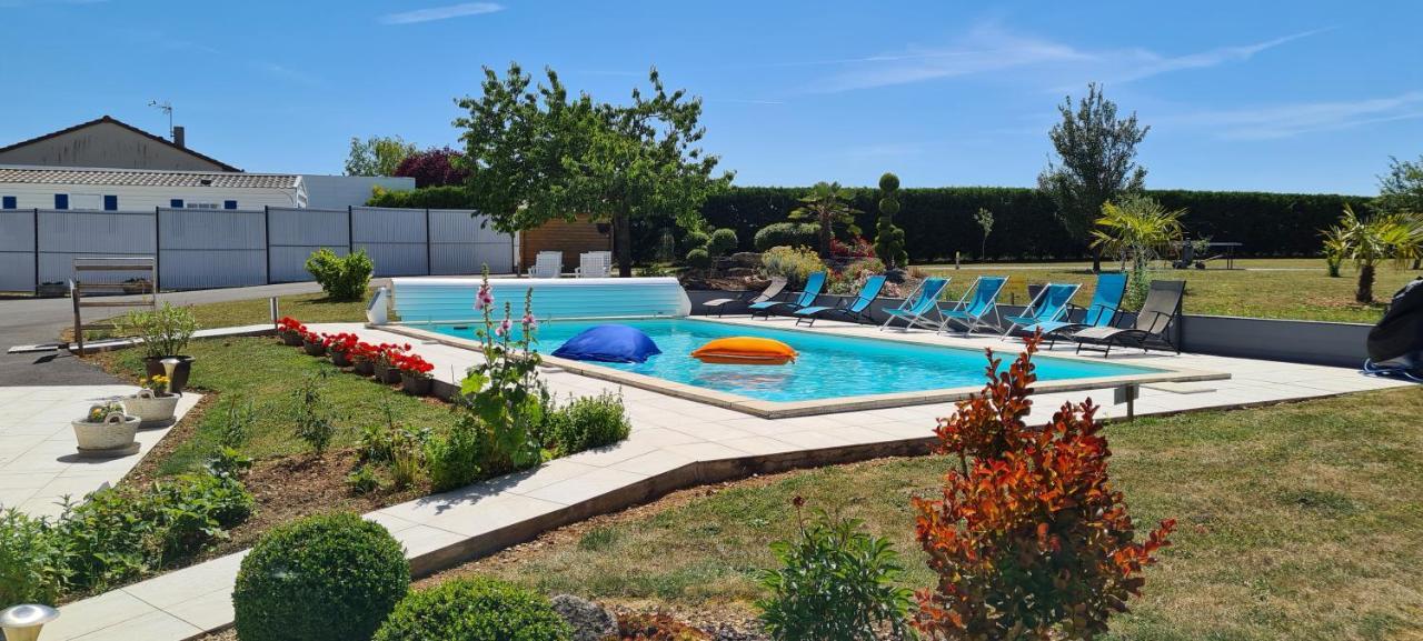A La Gloriette Bed & Breakfast Neuville-du-Poitou Dış mekan fotoğraf